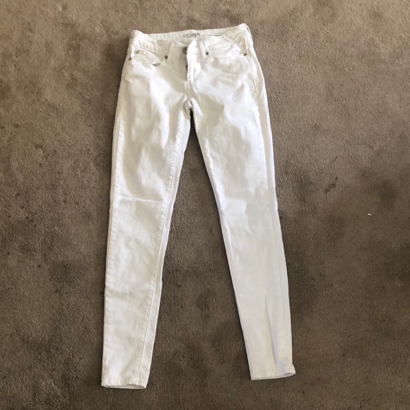Levi's Denim - White Levi’s Denizen Low Rise Jean Legging